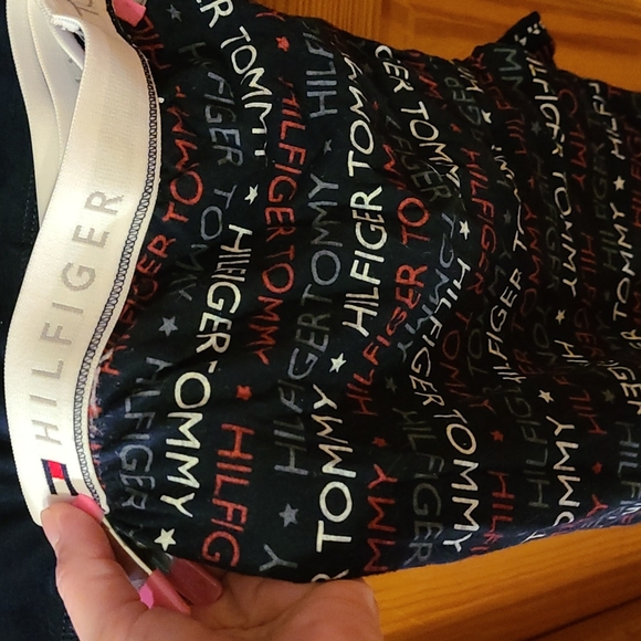 COPY - Tommy Hilfiger tops and bottom - Picture 3 of 4